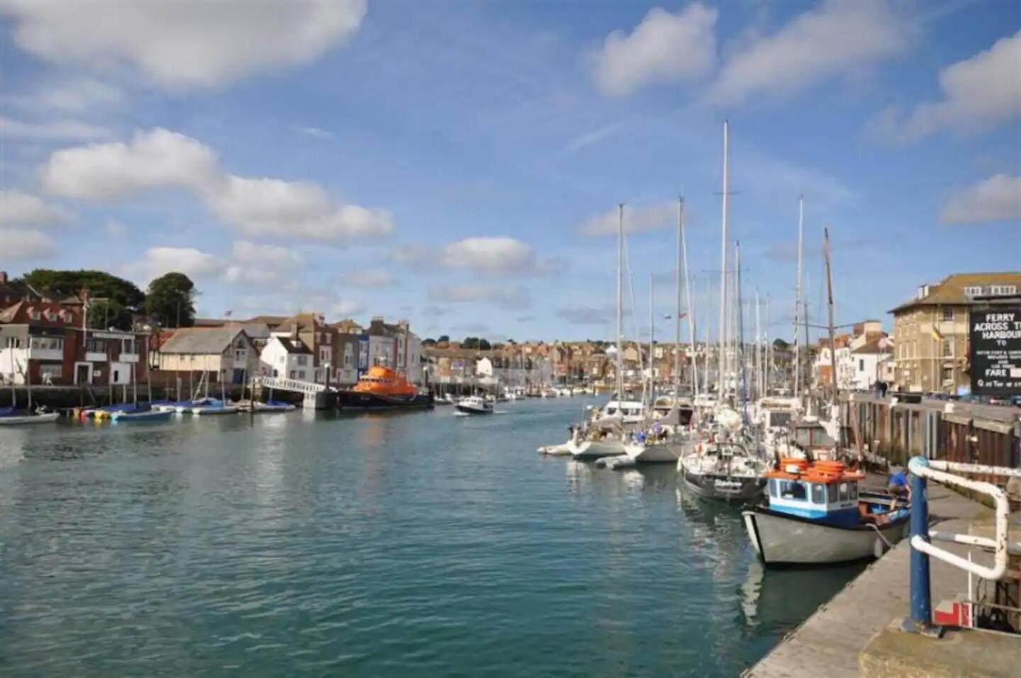 Luxurious Beach Side Flat, Central Weymouth! Apartment Exterior photo