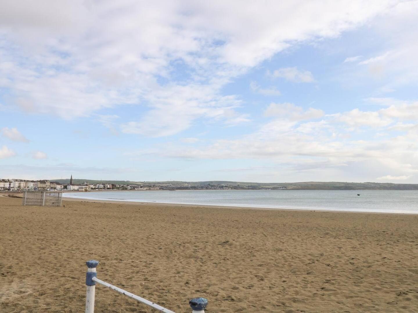 Luxurious Beach Side Flat, Central Weymouth! Apartment Exterior photo